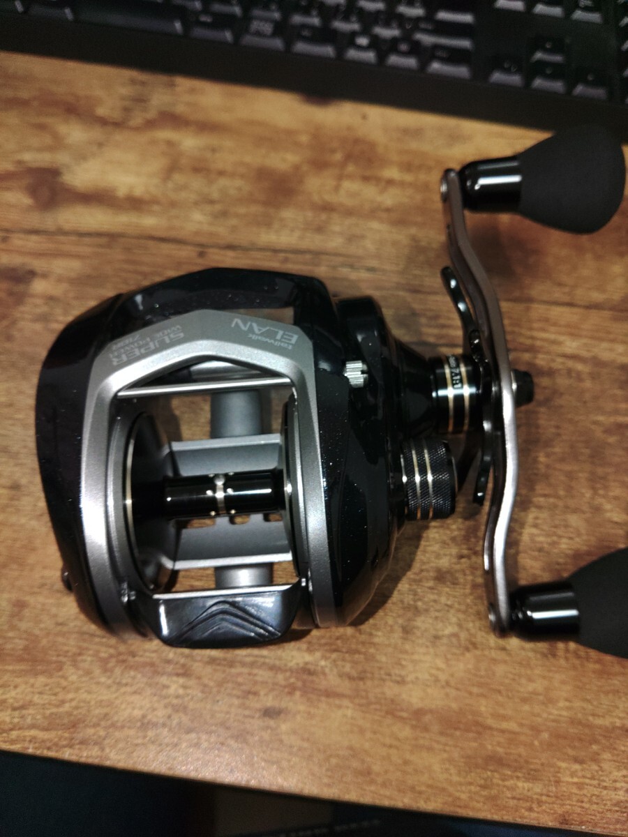 テイルウォーク エラン スーパーワイドパワー71BR 右巻き ベイトリール 右ハンドル_3