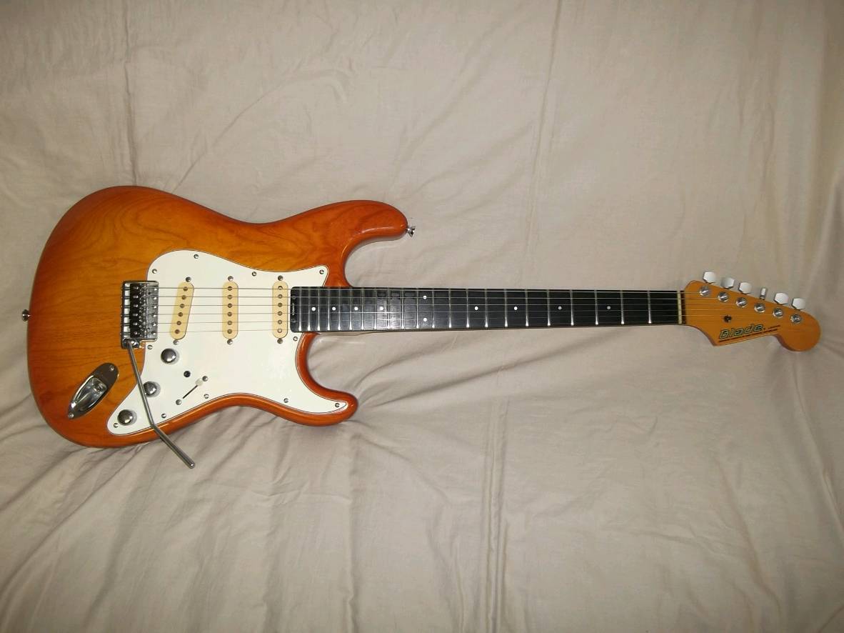 BLADE levinson Limited Made In Japan ブレード レビンソン 日本製 ファルコントレモロ ストラトタイプ エボニー指板 _1