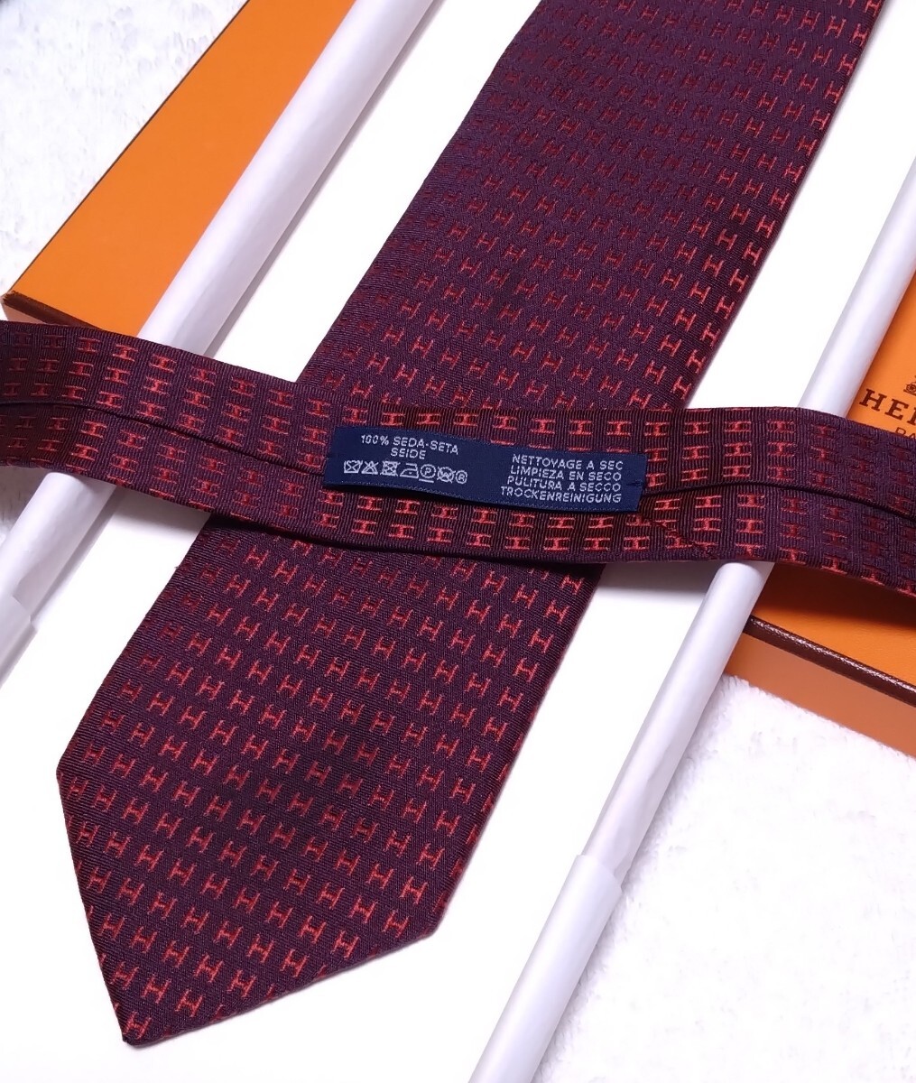 超美品【HERMES】エルメス／お箱付き／ネクタイ／ファソネライン