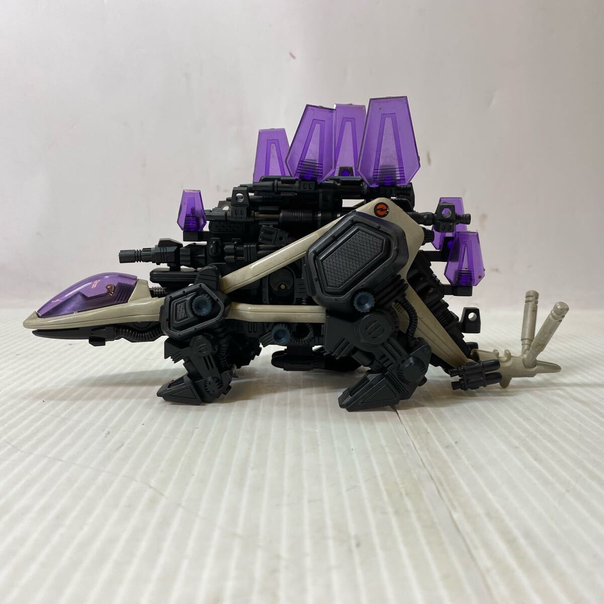 旧ゾイド メカ生体 ZOIDS ゴルヘックス 恐竜型 ステゴサウルス