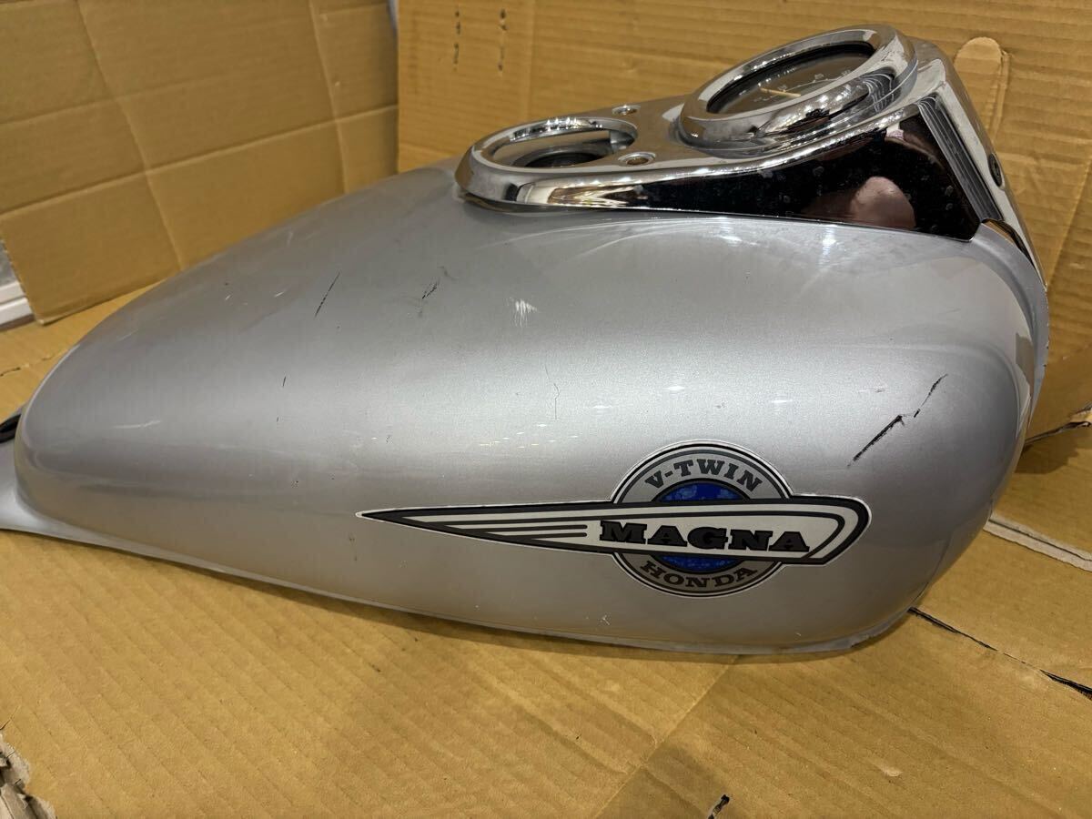 v-twin magna ガソリンタンク メーター マグナ 250 燃料 タンク ホンダ