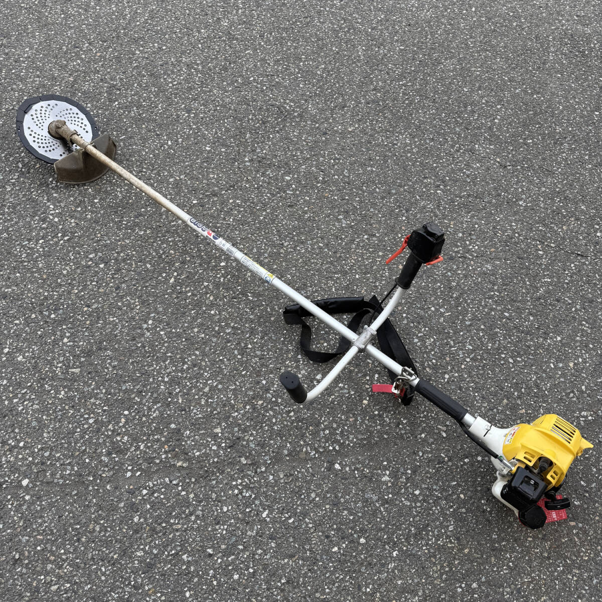 中古 美品 丸山 刈払機 BC2340 ビックエム チップソー 排気量23cc