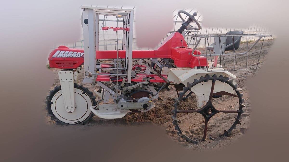 ☆乗用田植え機械☆みのる☆4条植え☆ＬＲＭ-410☆ロータリー☆セル付き☆3輪駆動☆ガソリンエンジン☆セル一発始動☆出品します☆_1