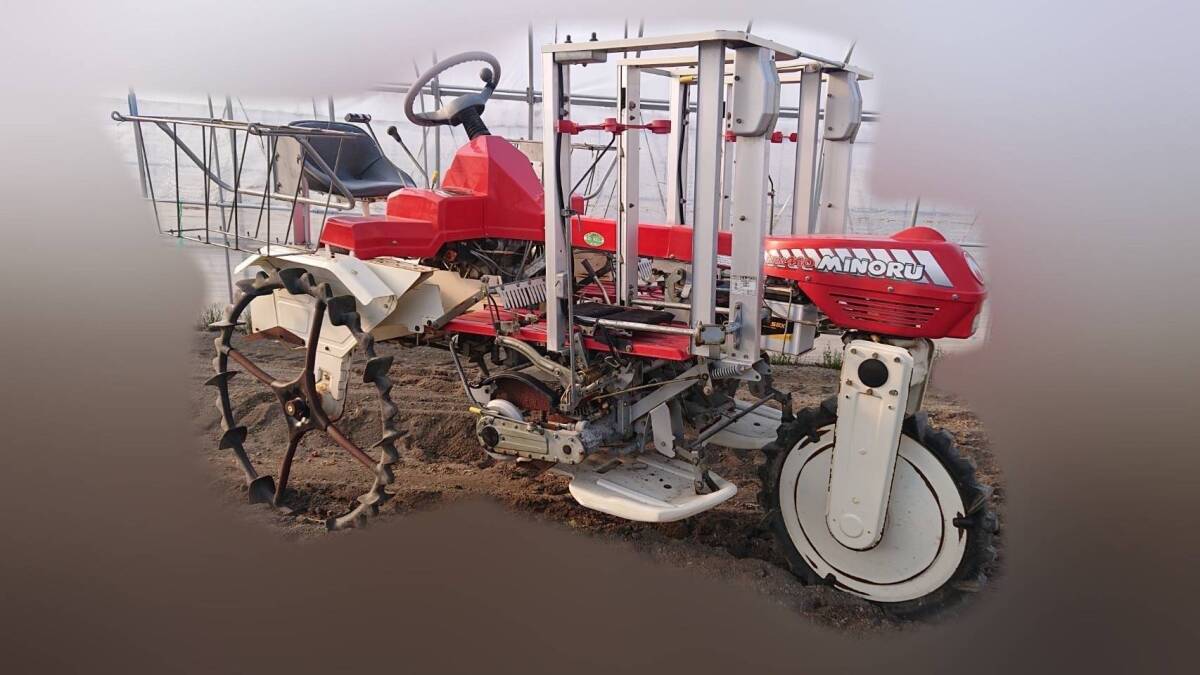 ☆乗用田植え機械☆みのる☆4条植え☆ＬＲＭ-410☆ロータリー☆セル付き☆3輪駆動☆ガソリンエンジン☆セル一発始動☆出品します☆_2