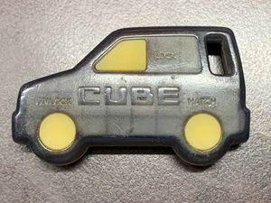 動作未確認 キューブ リモコンキー 純正オプション CUBE　日産 nissan