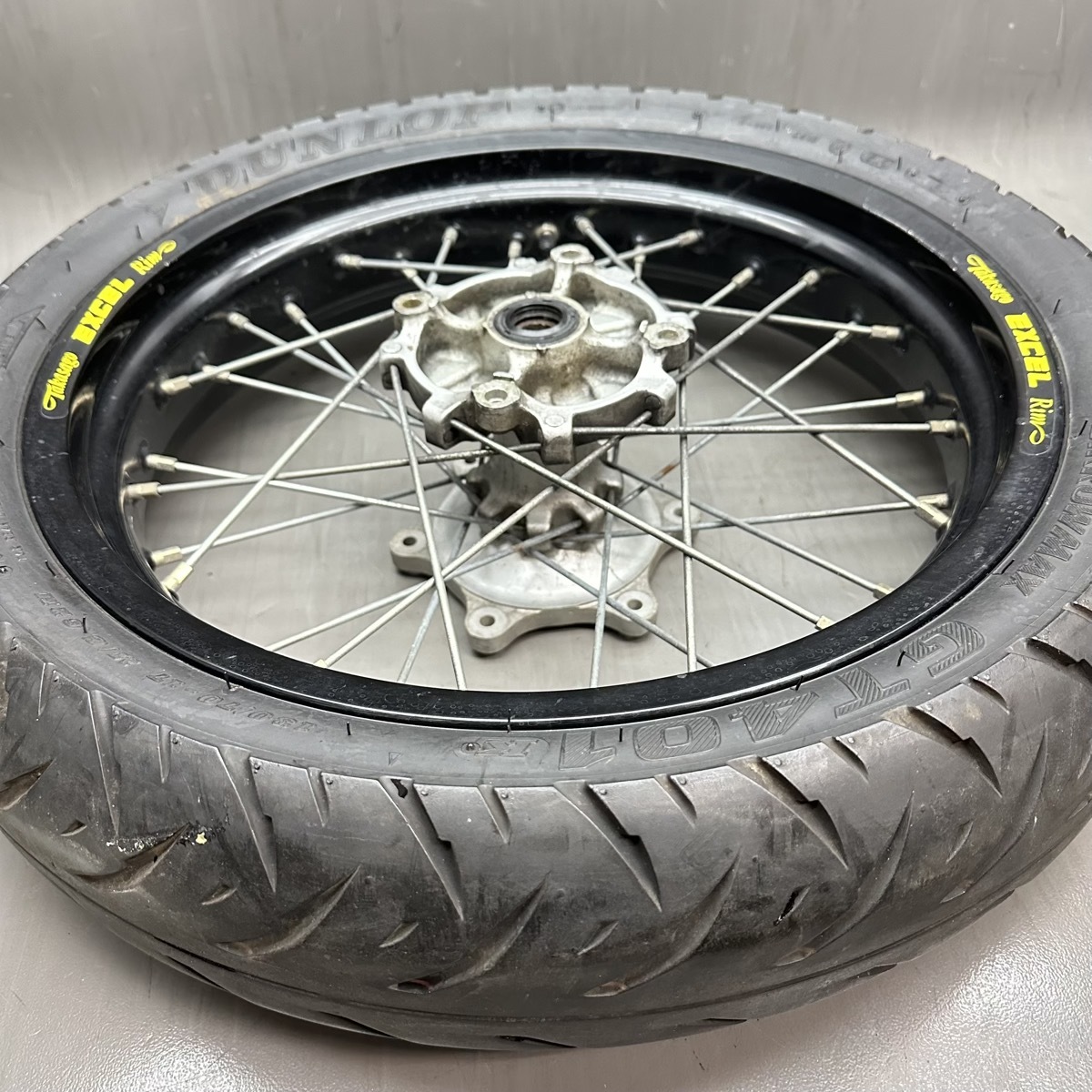 ホンダ XR250モタード? 純正ハブ EXCEL エキセルリム換装 リア