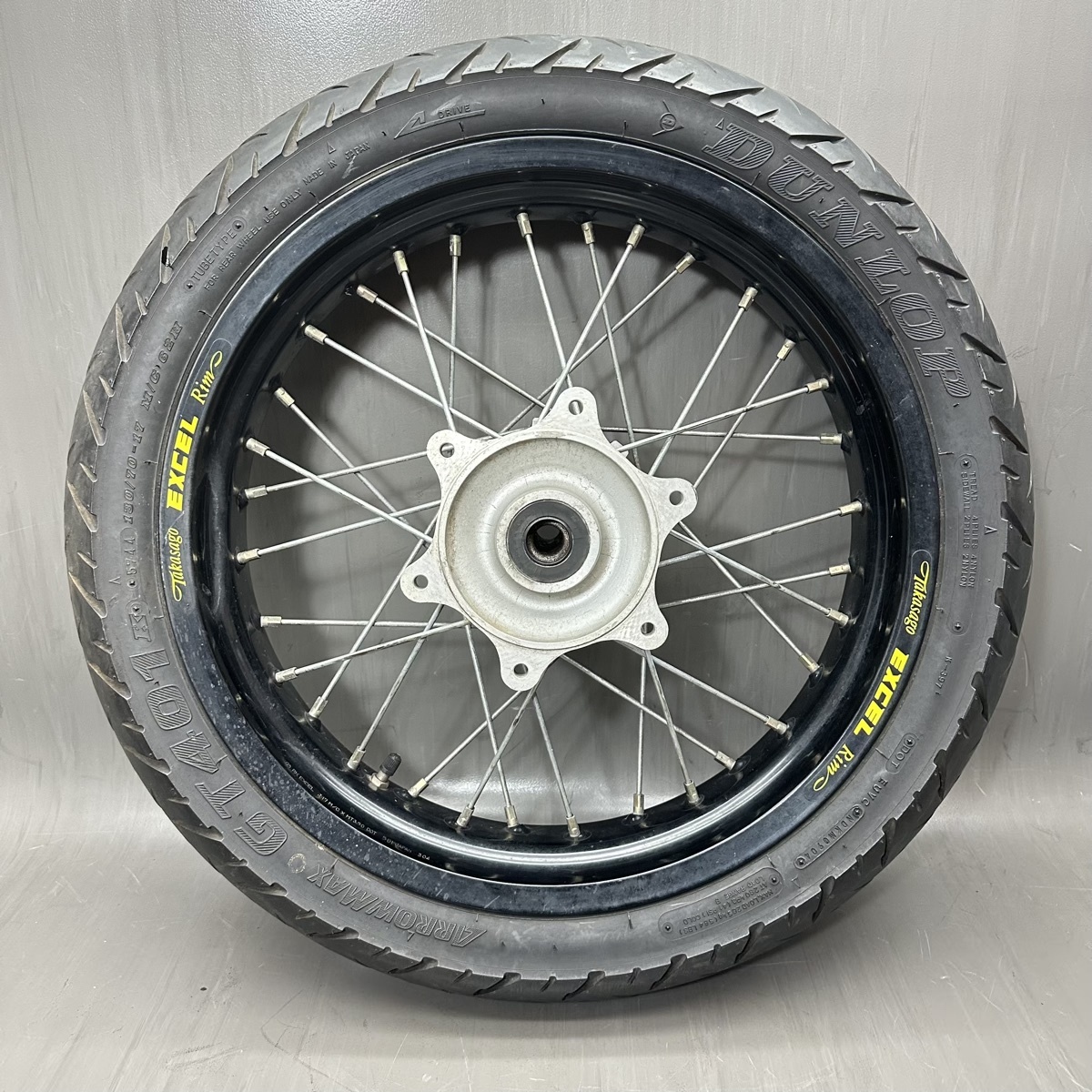 ホンダ XR250モタード? 純正ハブ EXCEL エキセルリム換装 リア