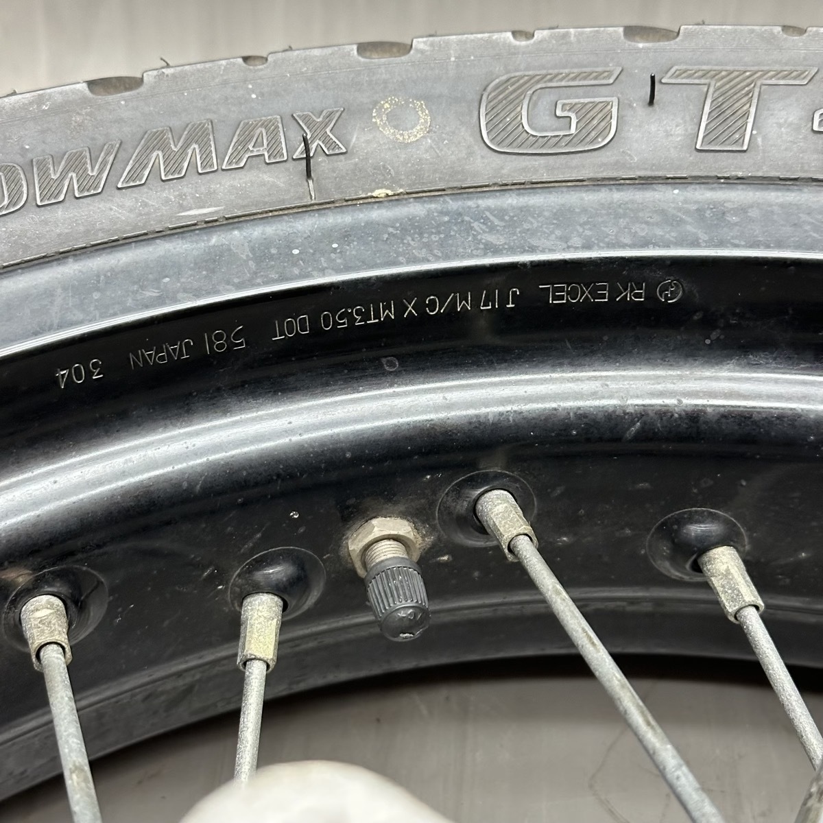 ホンダ XR250モタード? 純正ハブ EXCEL エキセルリム換装 リア