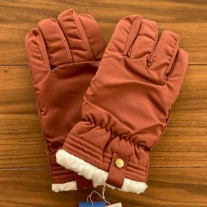 送料無料　MICRO Silstar　グローブ　ブラウン　展示品　#Q-1　1点限り