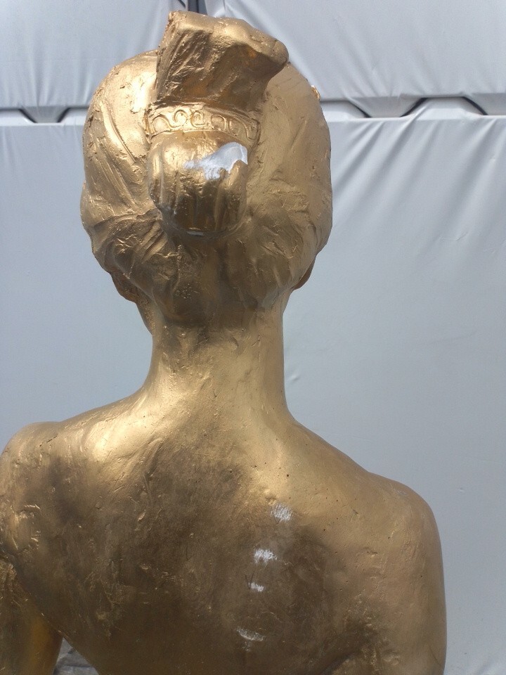 ◇林昭三作 像 女性◇約28×26×H105㎝ モニュメント 石膏像 石こう 古