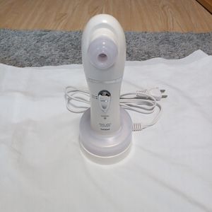 twinbird face spot cleaner。　 美顔器　フェイススポットクリーナー。配送料無料。作動