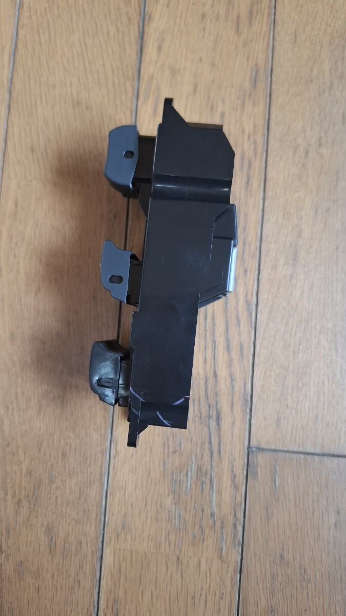JF1 JF2 N-BOX パワーウインドウスイッチ 運転席_3