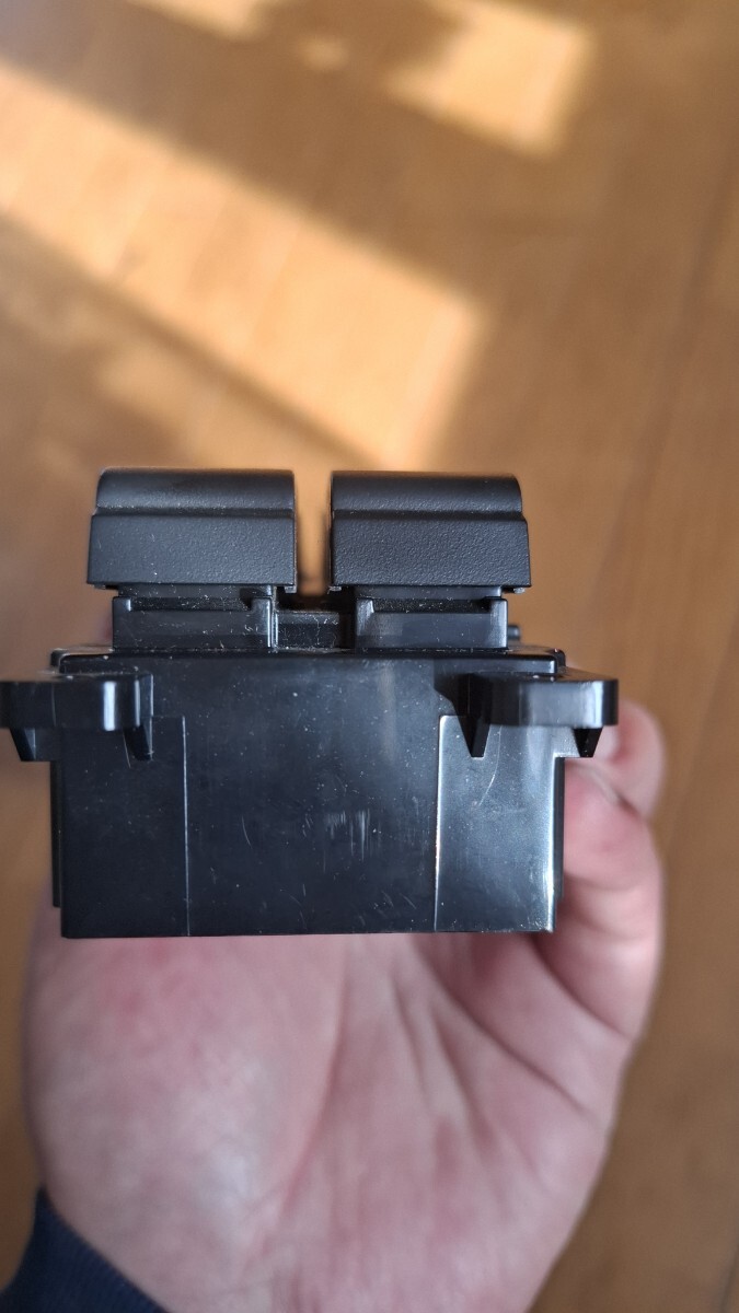 JF1 JF2 N-BOX パワーウインドウスイッチ 運転席_8