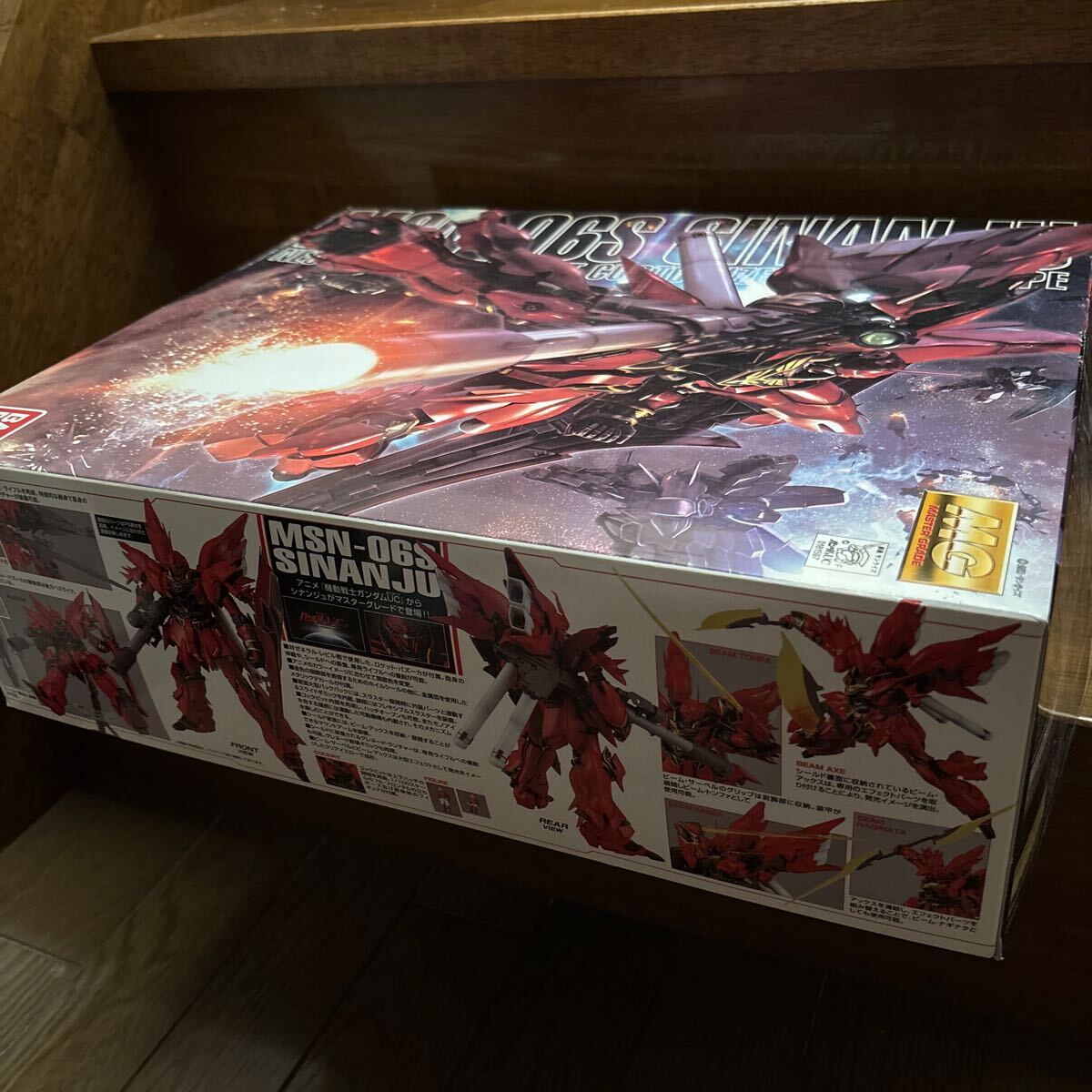 ★MG★シナンジュ★1/100★ネオ・ジオン　ニュータイプ専用モビルスーツ★MSN-06S★未組み立て★新品★_3