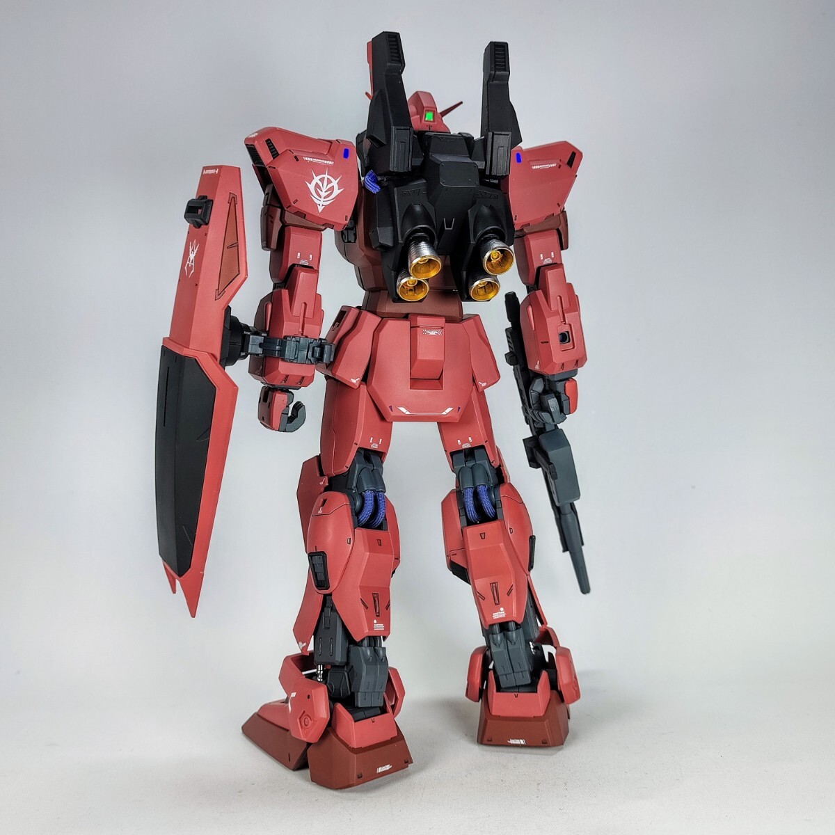 1円スタート MG 1/100 RX-178 ガンダムMK2 改修塗装済み完成品 ガンプラ シャア専用_10