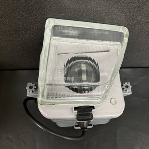 ボッシュ C-6410 ◎ 未使用品 BOSCH フォグ ランプ 左 0 305 120 001 Mercedes-Benz ベン