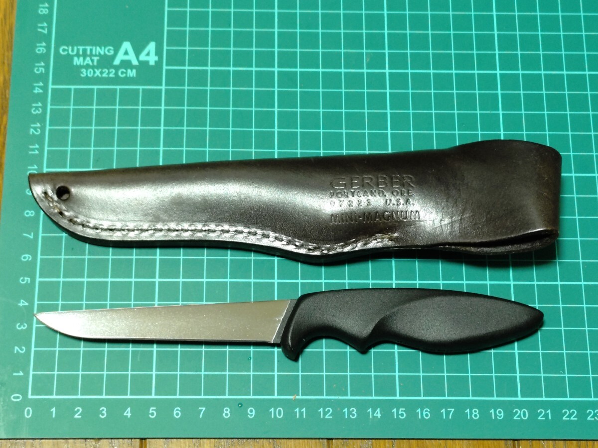 【希少】OLD GERBER mini-MAGNUM　オールドガーバー ミニ‐マグナム　ハイス鋼　アウトドア_1