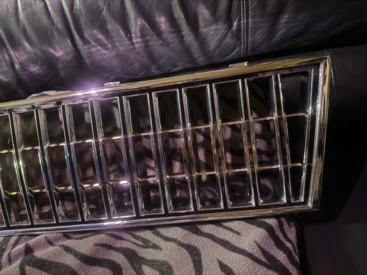 1円スタート！！ 奇跡の新品　Y30 セドリックバン　新品グリル　前期　丸目　セドバン　グロバン　グロリアバン_4