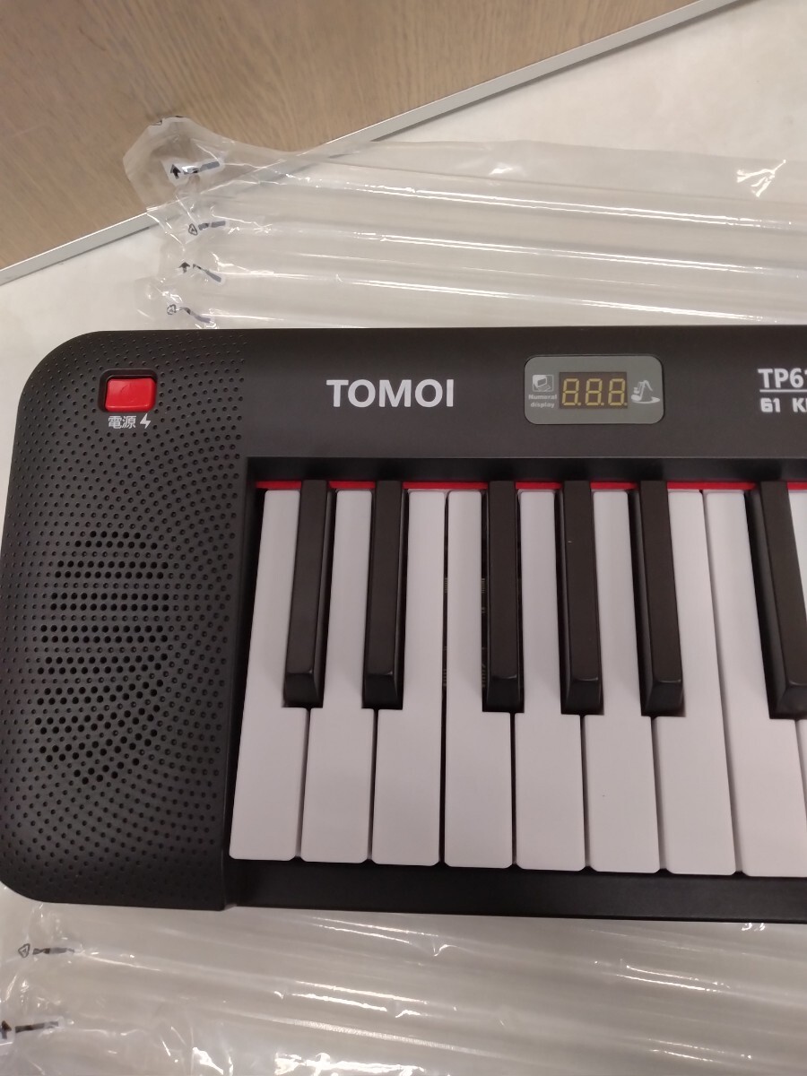 ☆ 電子ピアノ 61鍵 TOMOI TP61-4 音色・リズム 200種 60デモ曲 録音・再生対応 AC・電池対応可 軽量キーボード 動作確認済み 中古美品_2