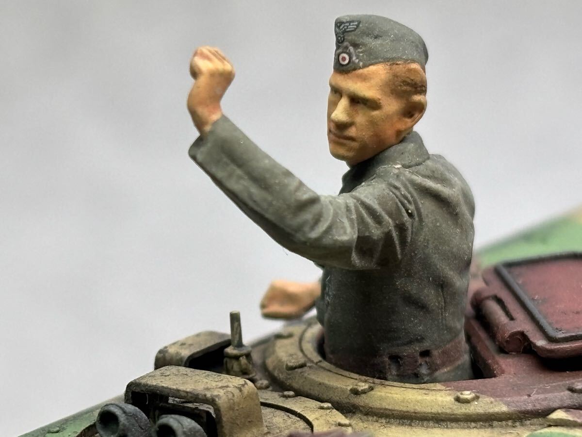 完成品 1/35 ドイツ ヤークトタイガー 最後期型 タコム(完成品)｜売買