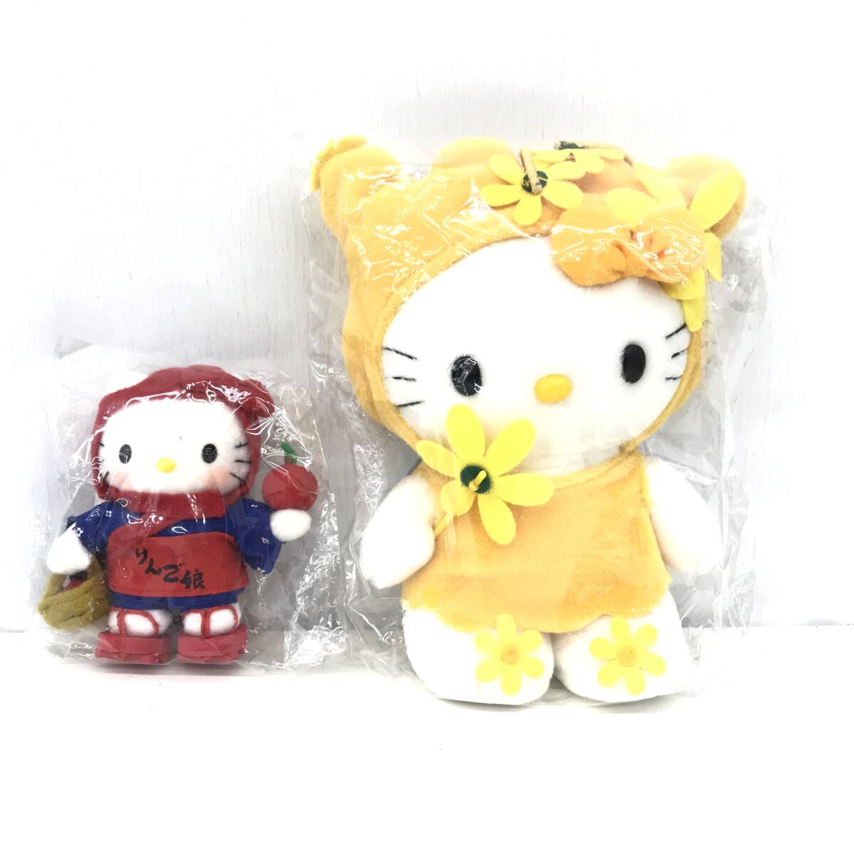 ☆現状品/2個セット【ご当地キティ 青森限定 みちのくキティ物語