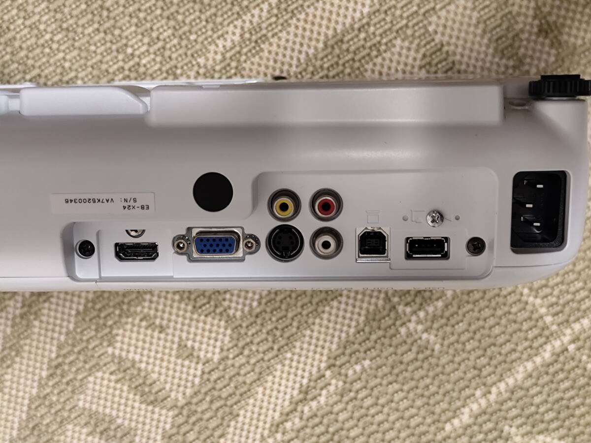 ★動作品★EPSON　EB-X24　プロジェクター_9