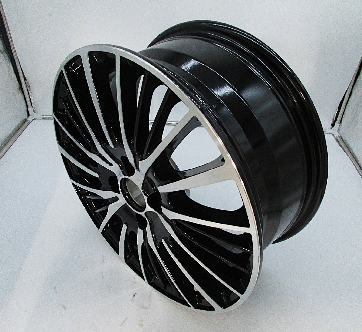 アウトレット品 1円～】ホイール Verthandi YH-S25V 16x6.5 +45 100x4