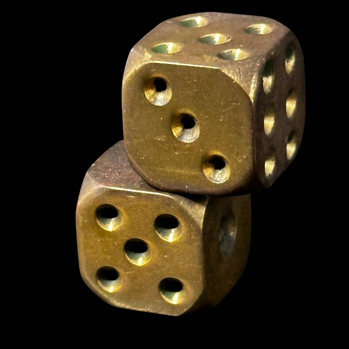 真鍮 6面ダイス 2個セット 金属工芸 玩具 サイコロ 重量計105g ヴィンテージ 雑貨 _4