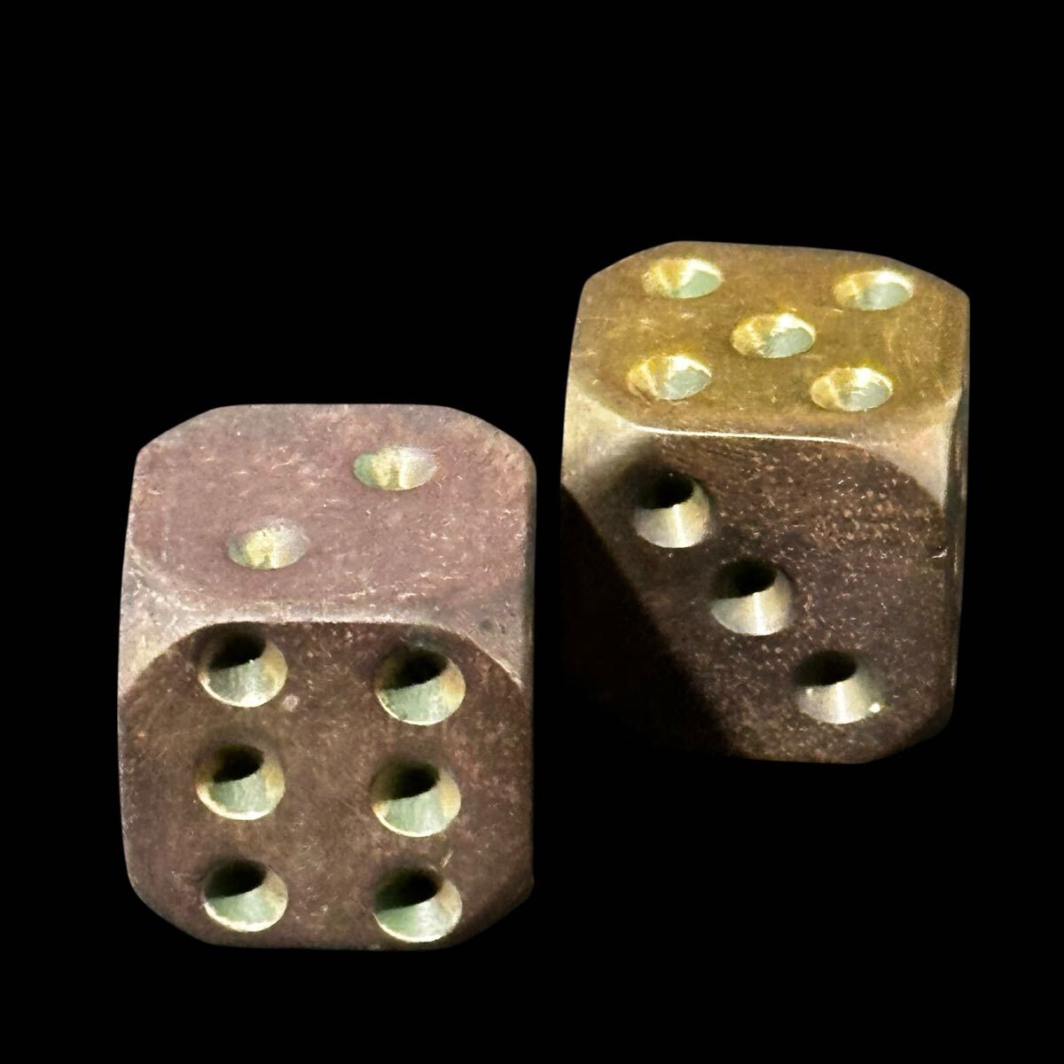 真鍮 6面ダイス 2個セット 金属工芸 玩具 サイコロ 重量計105g ヴィンテージ 雑貨 _6