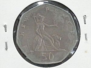 イギリス エリザベス 50ペンスの値段と価格推移は？｜7件の売買データ