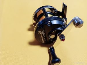 SHIMANOベイトリールビンテージ品Carbodemi20