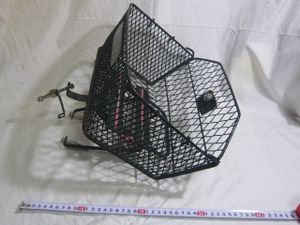 自転車　前かご　クロスバイクに使用　Vブレーキ台座取り付け　中古　現状