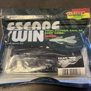 新品　ノリーズ エスケープツイン アオザリ NORIES ESCAPE TWIN クロー テキサスリグ エ