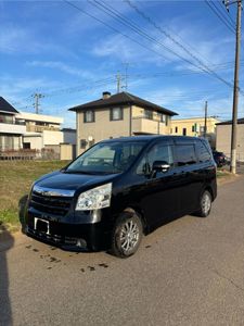 トヨタ　ノア　70系