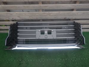 90ヴォクシー 純正 ロア　フロント　グリル　新品　 53102-V1020 53102-V1020の値段と価格推移は？｜11件の売買データから53102-V1020の