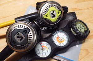 SCUBAPRO スキューバプロ TITANIUM MK25T S600T レギュレーター オクトパス ゲージ ダイ