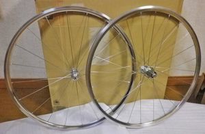 tradizione ZERO ポリッシュシルバー シマノ11速フリー クリンチャー クロモリ・チタンロ