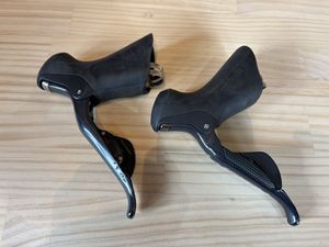 ☆SHIMANO シマノ ST-6870 ULTEGRA 2x11s Di2 機械式ブレーキ STIレバー中古良品☆