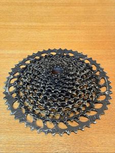 スラム カセットスプロケット12S_XG1275 10-52T SRAM