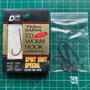 P01060 チームダイワ T.D.ワームフック #1 TEAM DAIWA