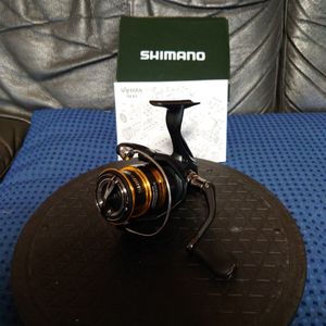 シマノ:22サハラ:2500SHG(実釣り未使用品)(動作確認済み)*