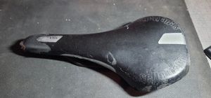 Selle ltalia セライタリヤ サドル ジャンク品1円スタート