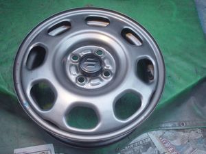 スズキ純正ハスラー　鉄・スチールホイール1本