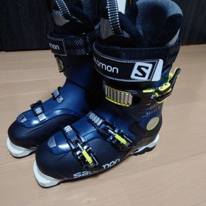SALOMON スキーブーツ　サイズ26