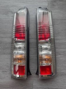 ★スズキ エブリィ DA64W・マツダスクラムDG64/後期純正【 テールランプ 左右 セット 】