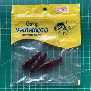 P01130 ゲーリーヤマモト イモ40 Gary Yamamoto