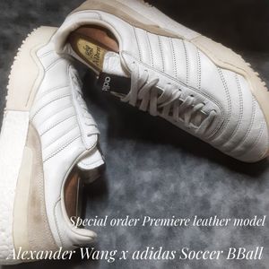 最値!定30240円!19年製!別注プレミアムレザーモデル!アレキサンダー ワン×アディダス B