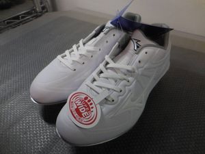 ミズノ　ライトレボバディSW ベースボール/ソフトボール スパイク ホワイト 23.5cm 未使