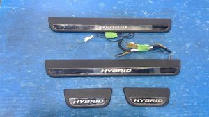 ホンダ フィット シャトル GP2 ハイブリッド 前期 純正 イルミ付 スカッフプレート キッ