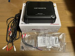 動作品 carrozzeria パワーアンプ GM-D8400 アンプ 4ch Pioneer カロッツェリア パイオニ